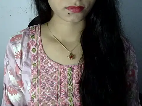 Snapshot of Shezi_N chatting on 08-02-26, 03:54 Shezi N online show from 08-02-26, 03:54