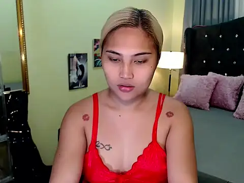 Sammyloove online show from 05-28-26, 01:08