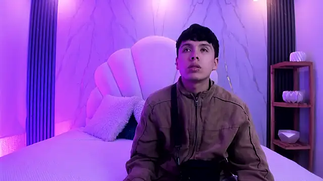 hoot booys  online show from 01-09-26, 03:31