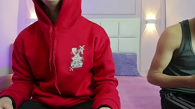 hoot booys  online show from 03-18-26, 07:39