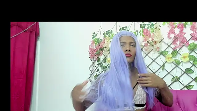 stefany bitch online show from 10-22-25, 01:33