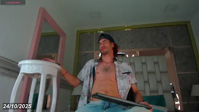 elias sn0w online show from 10-24-25, 08:05