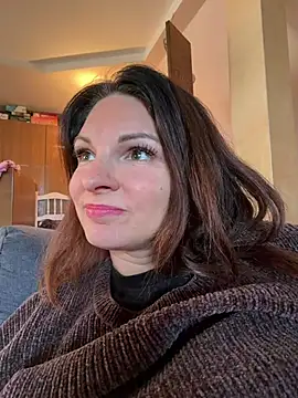 kinkysarahx online show from 04-08-26, 02:06