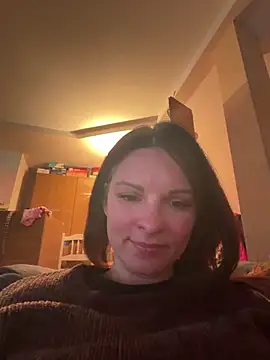 kinkysarahx online show from 04-09-26, 05:07