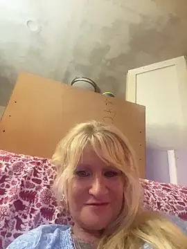 Bornbutiful online show from 03-15-26, 01:00