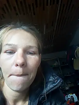 Coare Cindy online show from 10-20-25, 11:43