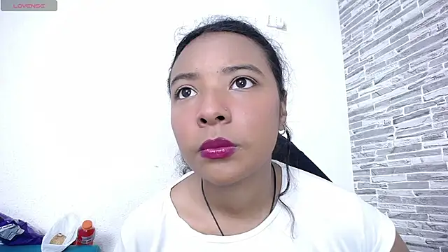 Zoe Rider online show from 11-07-25, 12:38