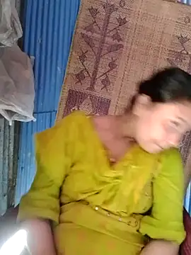 Snapshot of sexylive1100 chatting on 11-14-25, 04:22 sexylive1100 online show from 11-14-25, 04:22