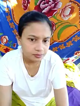 Snapshot of sexylive1100 chatting on 11-18-25, 03:45 sexylive1100 online show from 11-18-25, 03:45