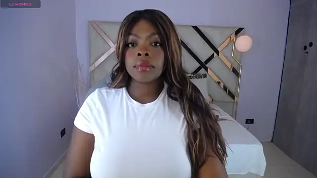 Maiacharris  online show from 02-03-26, 12:32