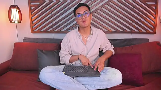 JohnBelRose online show from 12-17-25, 07:53