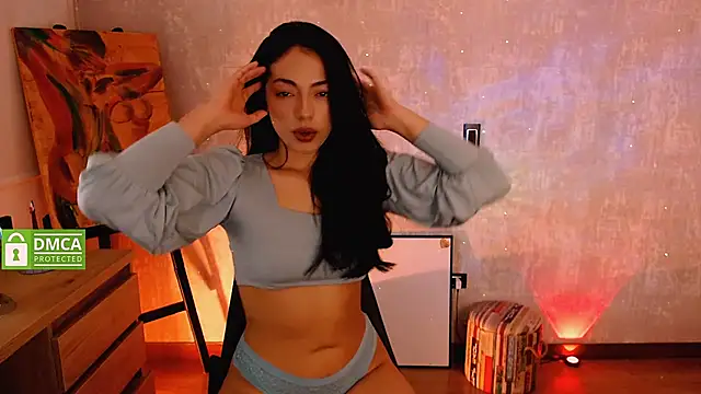 Snapshot of natval6 chatting on 10-24-25, 10:33 natval6 online show from 10-24-25, 10:33