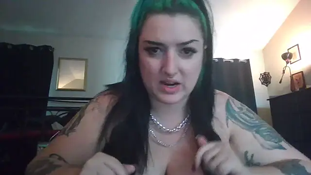 ImKatMeow online show from 01-16-26, 06:23