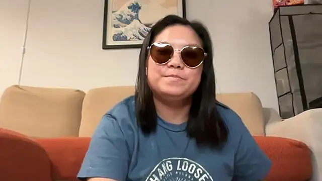 Snapshot of SweetBunny94 chatting on 05-14-26, 04:08 SweetBunny94 online show from 05-14-26, 04:08