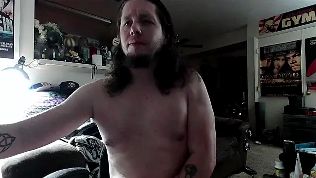 biggerisbetter12 online show from 10-18-25, 09:43