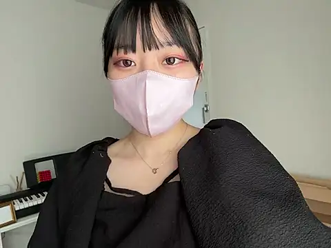 Snapshot of pinkudayo_girl chatting on 04-27-26, 05:38 pinkudayo girl online show from 04-27-26, 05:38
