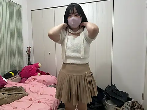 Snapshot of pinkudayo_girl chatting on 04-28-26, 01:05 pinkudayo girl online show from 04-28-26, 01:05