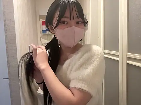 Snapshot of pinkudayo_girl chatting on 05-09-26, 02:11 pinkudayo girl online show from 05-09-26, 02:11