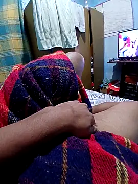 mineiro0388 online show from 11-17-25, 03:12