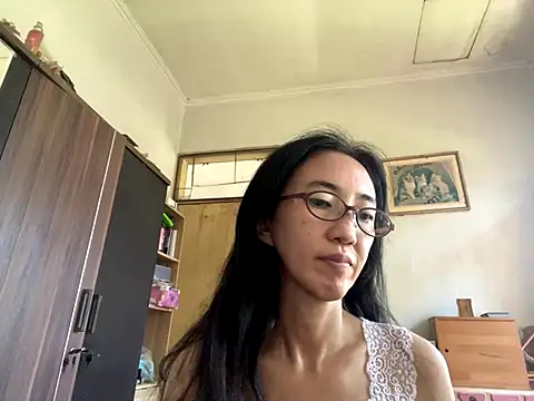 princessD077 online show from 10-18-25, 02:14