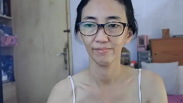 princessD077 online show from 04-08-26, 04:12