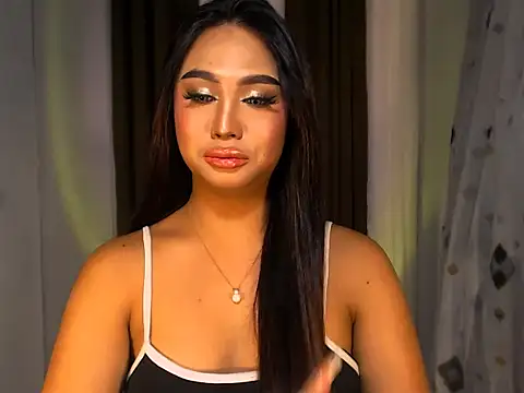 Snapshot of BigBrownCock_Candice chatting on 11-04-25, 06:29 BigBrownCock Candice online show from 11-04-25, 06:29