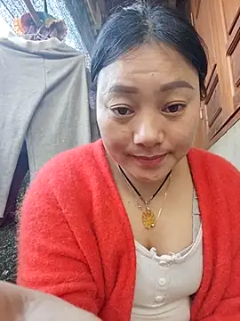 Snapshot of Sinhlinh2020 chatting on 02-16-26, 01:57 Sinhlinh2020 online show from 02-16-26, 01:57