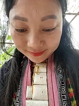 Snapshot of Sinhlinh2020 chatting on 02-17-26, 03:36 Sinhlinh2020 online show from 02-17-26, 03:36