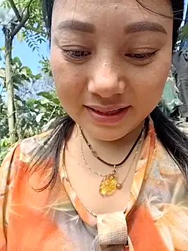 Snapshot of Sinhlinh2020 chatting on 02-21-26, 05:41 Sinhlinh2020 online show from 02-21-26, 05:41