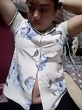 Snapshot of Sinhlinh2020 chatting on 03-04-26, 03:12 Sinhlinh2020 online show from 03-04-26, 03:12