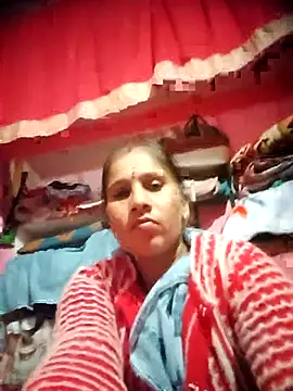 OliveGreen22 online show from 11-17-25, 02:45