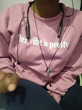 Snapshot of Mango_Fruty chatting on 12-19-25, 07:59 Mango Fruty online show from 12-19-25, 07:59