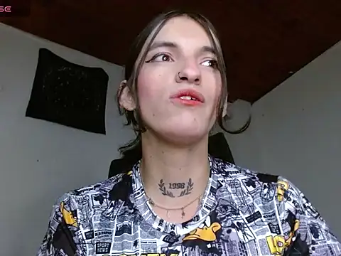 Scarlett crastrawberry online show from 03-26-26, 12:06