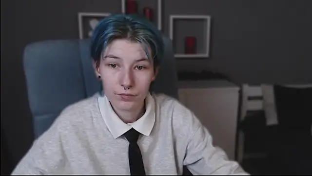 guitarandangell online show from 10-20-25, 06:47