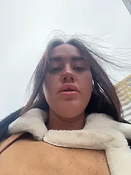 KiraSunshine online show from 04-03-26, 04:43