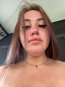 Snapshot of KiraSunshine chatting on 06-07-26, 02:27 KiraSunshine online show from 06-07-26, 02:27