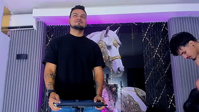 handsome boys22 online show from 12-19-25, 12:12