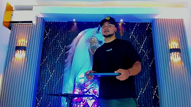 handsome boys22 online show from 01-16-26, 12:42