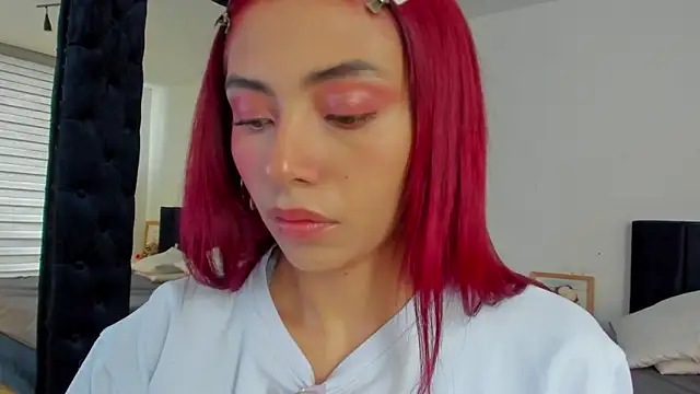 melanie roux   online show from 04-14-26, 12:55