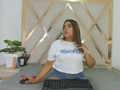 valentinaasm online show from 03-26-26, 12:55