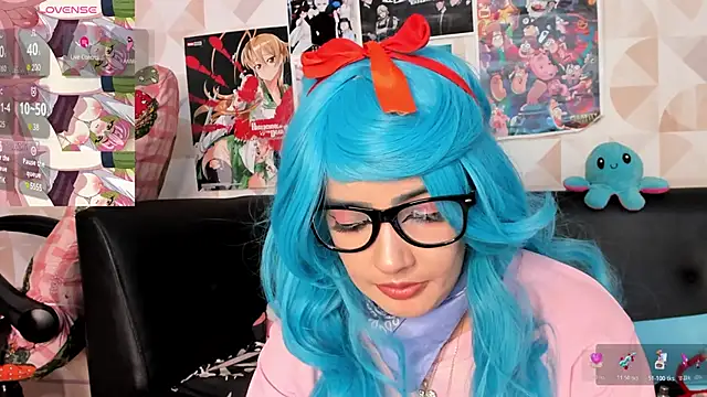 Snapshot of auralune chatting on 11-19-25, 04:12 auralune online show from 11-19-25, 04:12