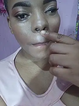 Snapshot of Kailyyhot chatting on 11-14-25, 06:45 Kailyyhot online show from 11-14-25, 06:45