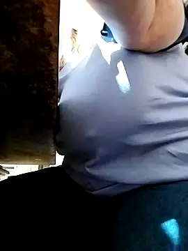 JennyInVegas online show from 11-27-25, 04:09