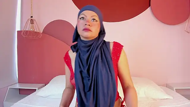 SophiaBeckerr online show from 11-17-25, 01:39