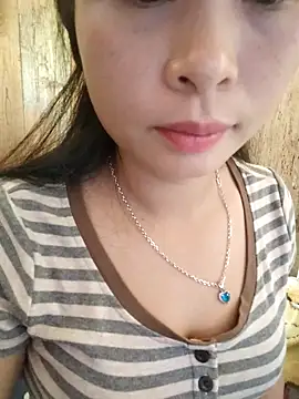 Squirrel-Pear online show from 11-08-25, 12:55