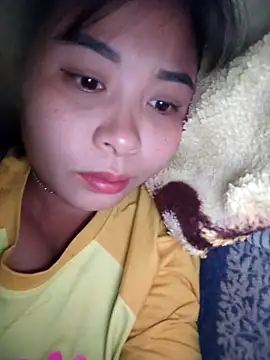 Squirrel-Pear online show from 11-14-25, 09:57