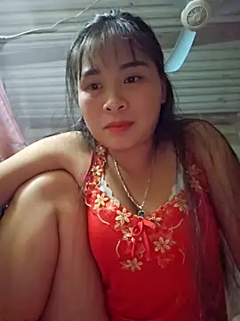 Squirrel-Pear online show from 11-17-25, 02:45