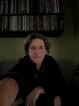 kon77777 online show from 10-19-25, 05:41