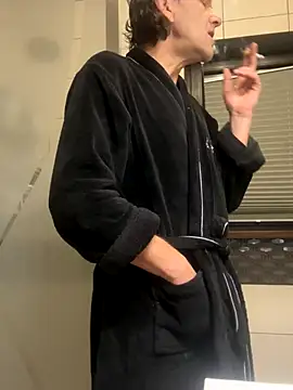 kon77777 online show from 11-04-25, 04:00