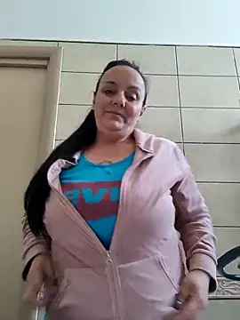 Annalyluky online show from 10-18-25, 10:27